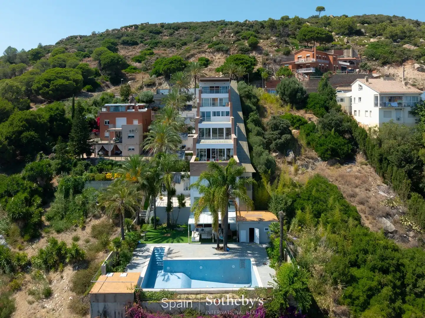 Vista exterior de Casa o chalet en venta en Badalona con Aire acondicionado, Calefacción y Jardín privado