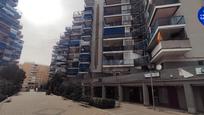 Vista exterior de Pis en venda en Fuenlabrada amb Aire condicionat, Calefacció i Parquet