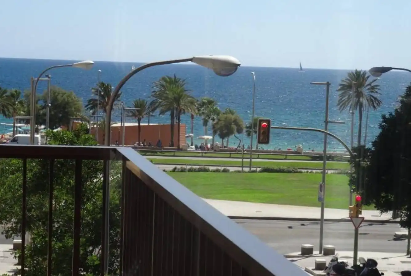 Exterior view of Flat for rent in  Palma de Mallorca  with Air Conditioner, Parquet flooring and Balcony