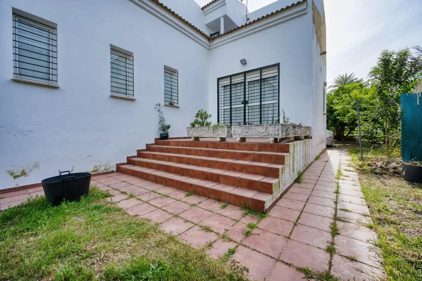 Terrassa de Casa o xalet en venda en Espartinas amb Jardí privat, Terrassa i Traster