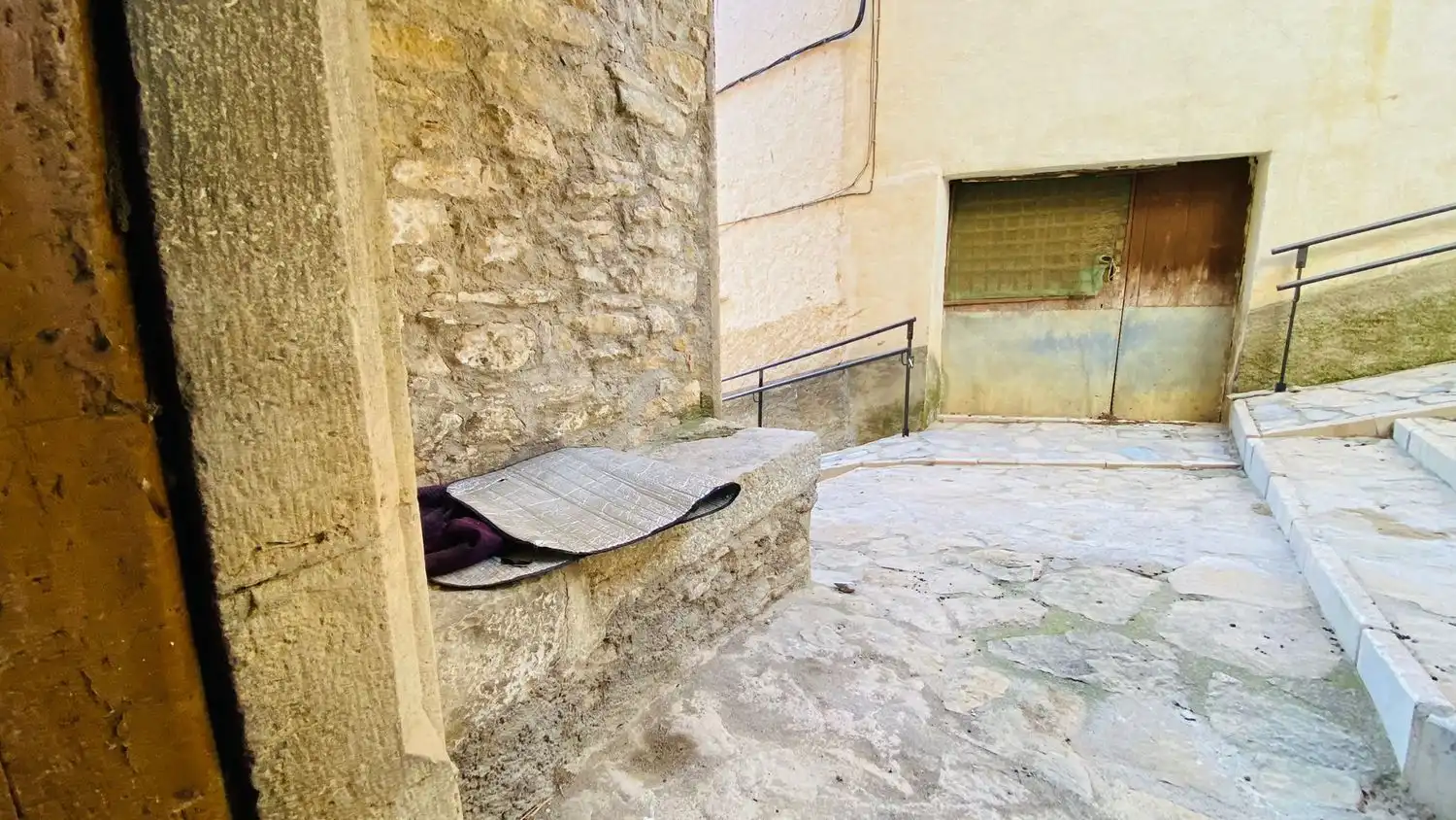 Vista exterior de Finca rústica en venda en Cinctorres amb Jardí privat i Traster