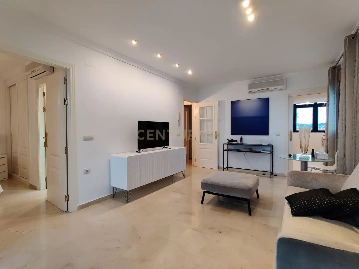 Sala d'estar de Apartament de lloguer en Calpe / Calp amb Aire condicionat i Traster
