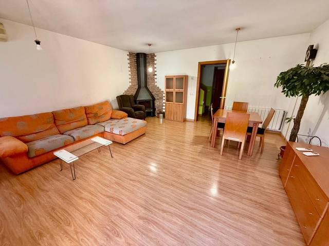 Casa adosada en Venta en Sant Martí Sesgueioles