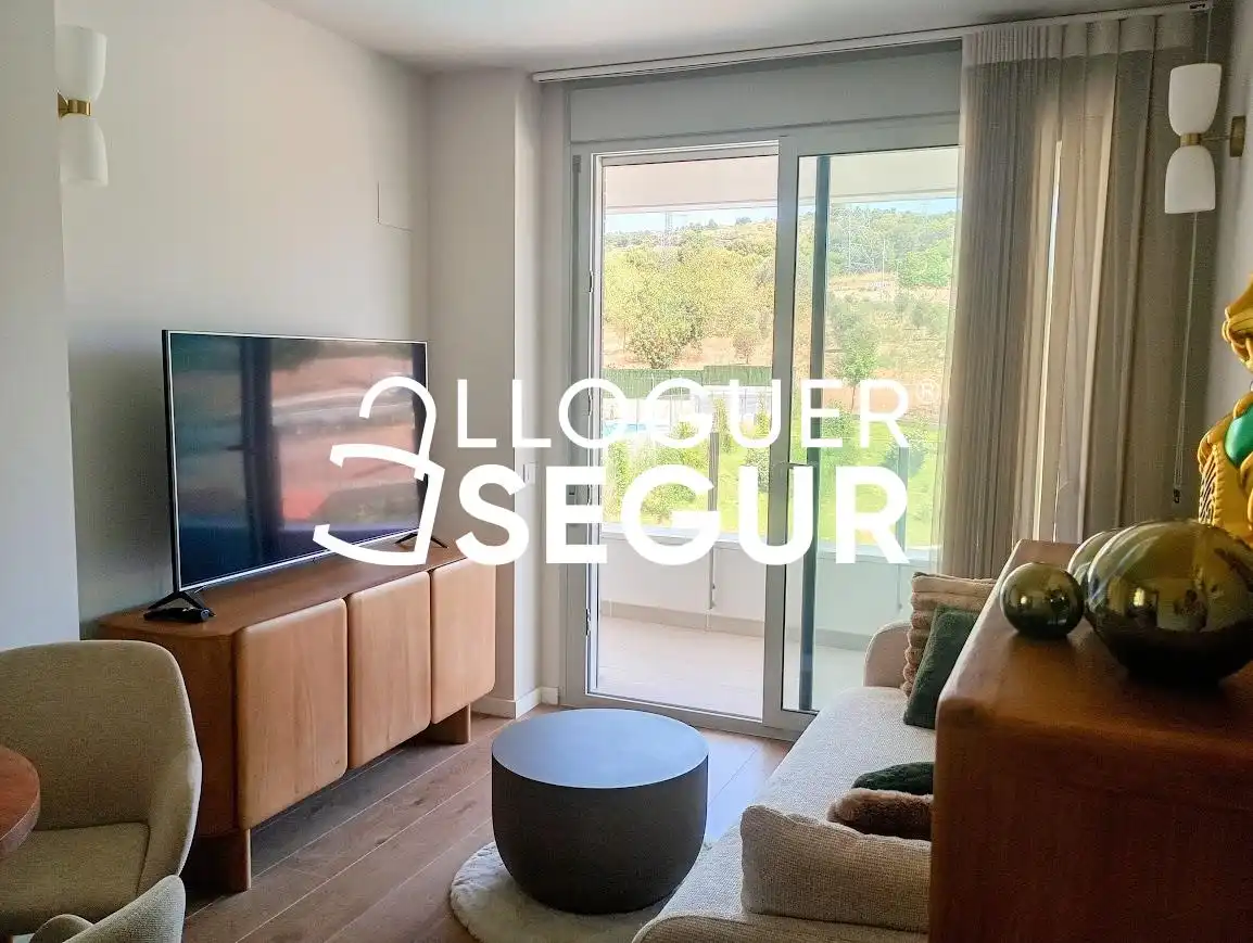 Living room of Flat for rent in Viladecans  with Air Conditioner, Terrace and Swimming Pool