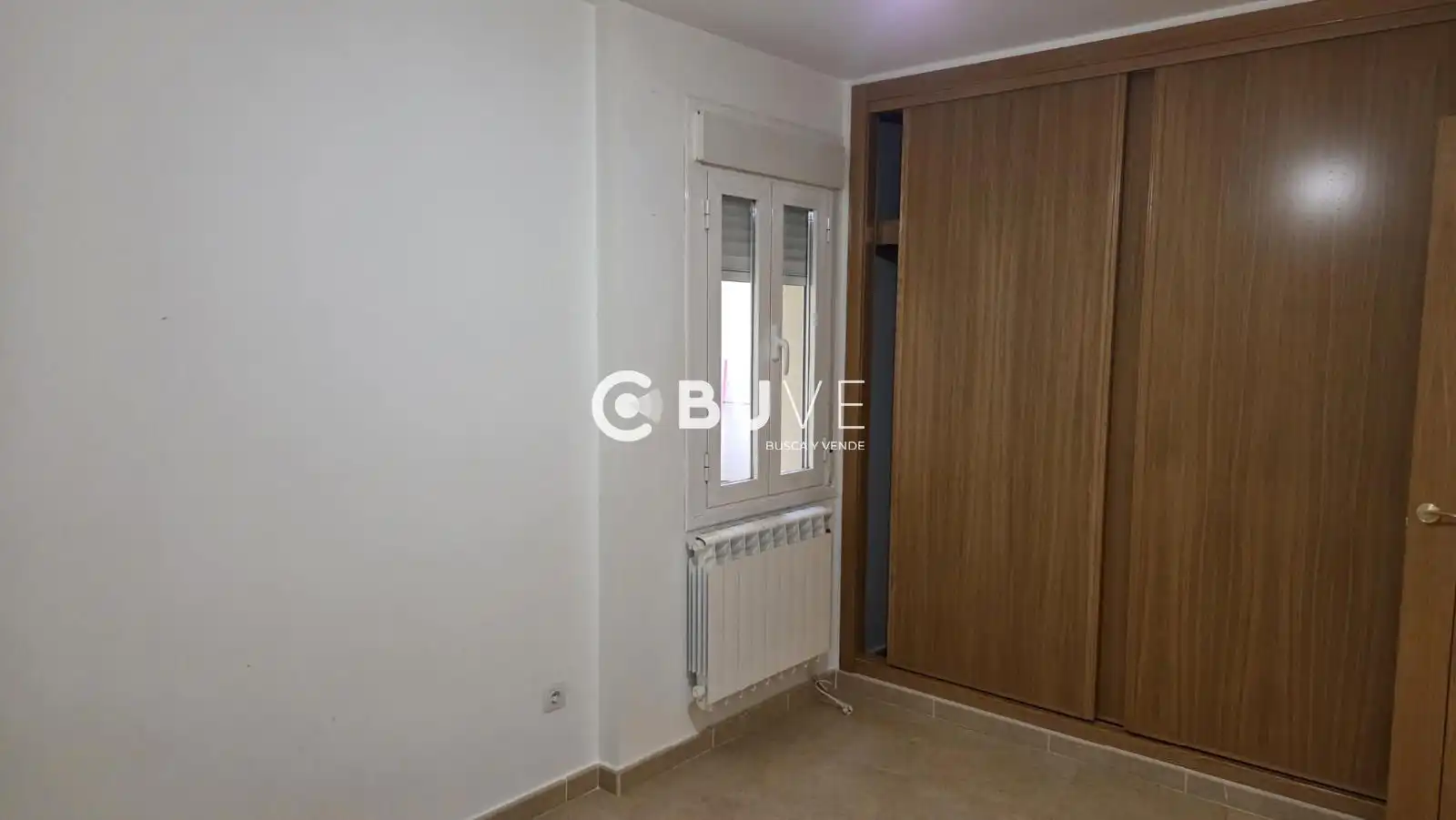Schlafzimmer von Wohnung zum Verkauf in Herencia mit Heizung