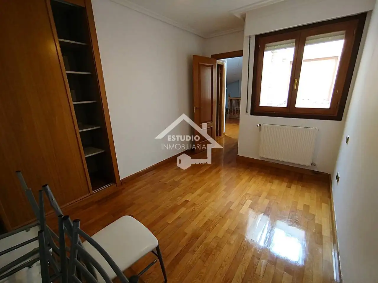 Dúplex en venta en Viana con Calefacción y Balcón