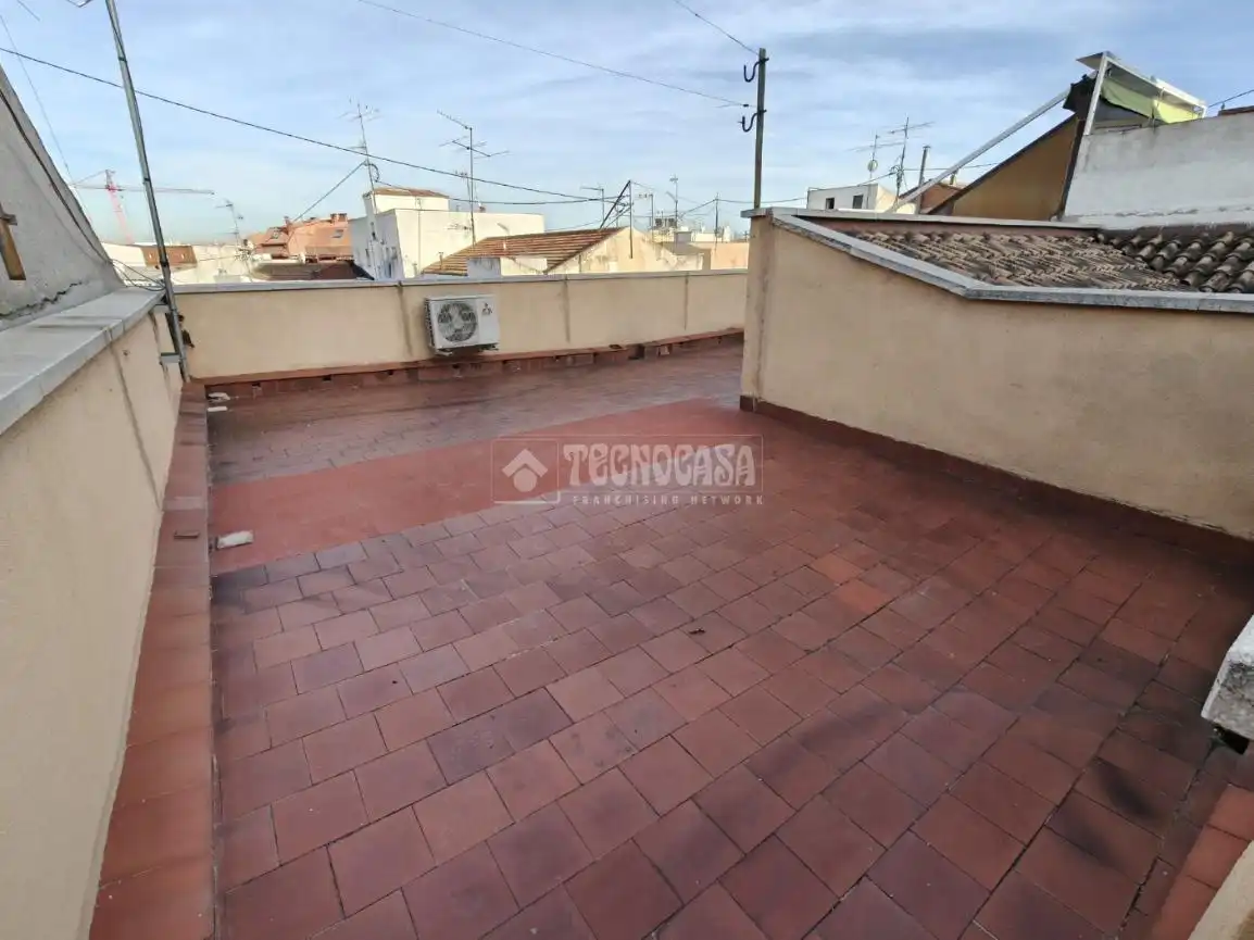 Edificio en venta en Almendrales