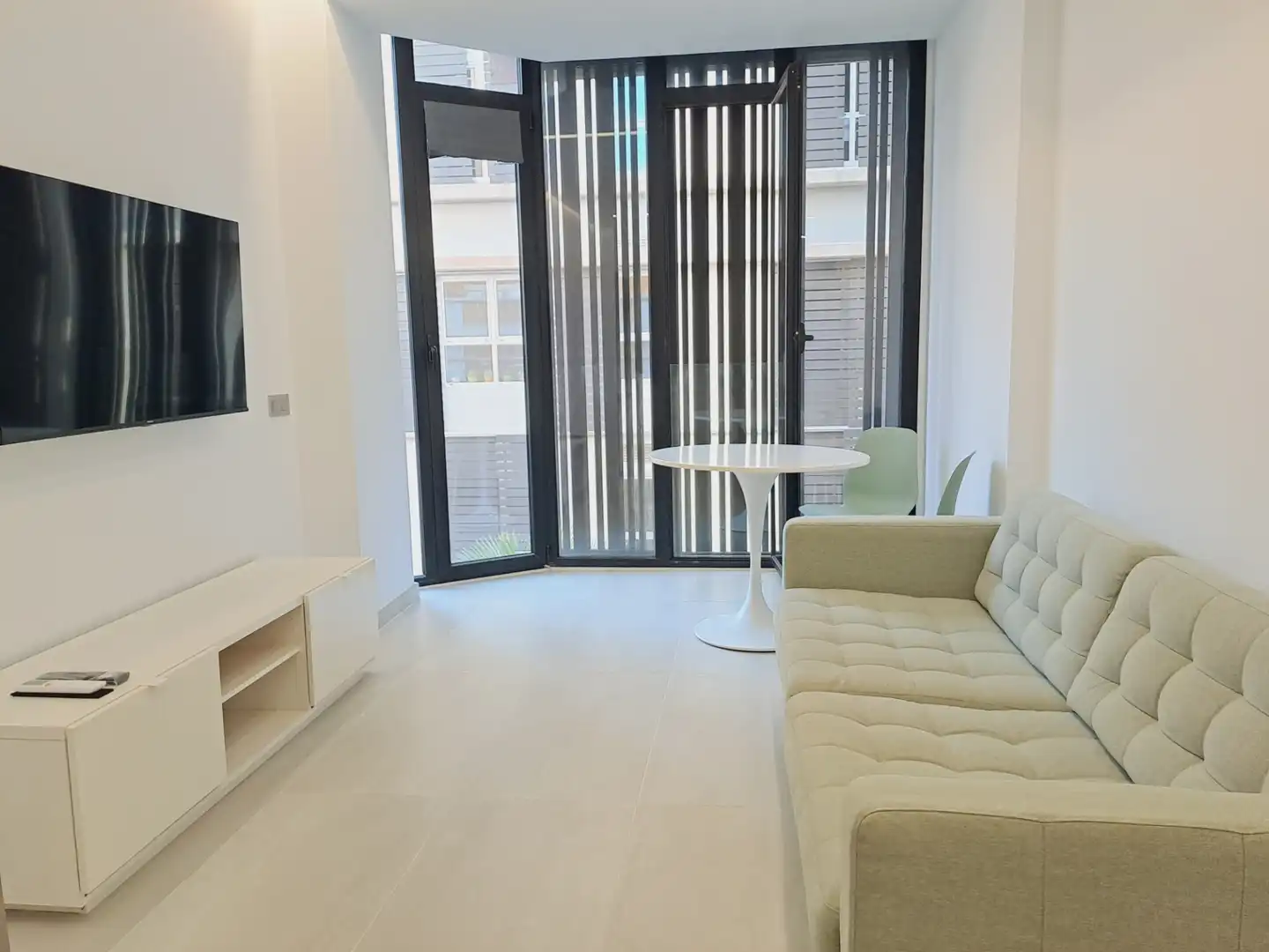 Sala de estar de Apartamento de alquiler en Las Palmas de Gran Canaria con Aire acondicionado, Amueblado y Horno