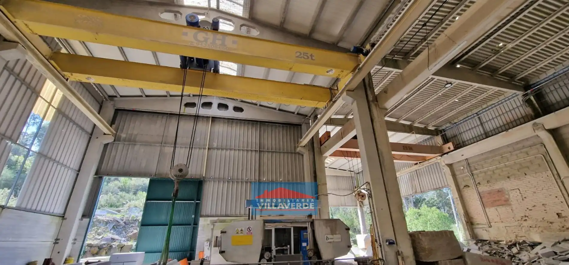 Industrial buildings for rent in Cangas 