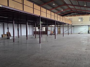 Nau industrial de lloguer a La Algoda - Matola - Llano de San José
