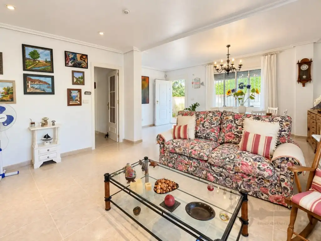 Sala d'estar de Casa o xalet en venda en Cartagena