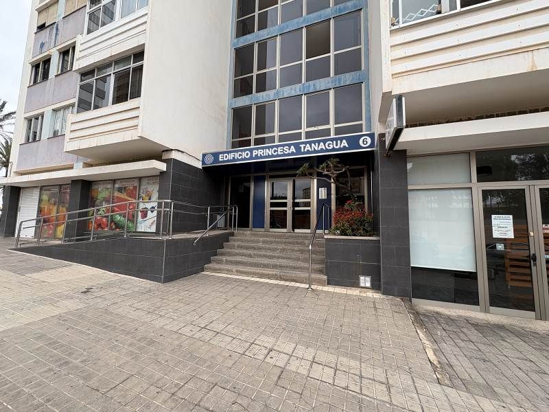 Vista exterior de Piso en venta en Las Palmas de Gran Canaria