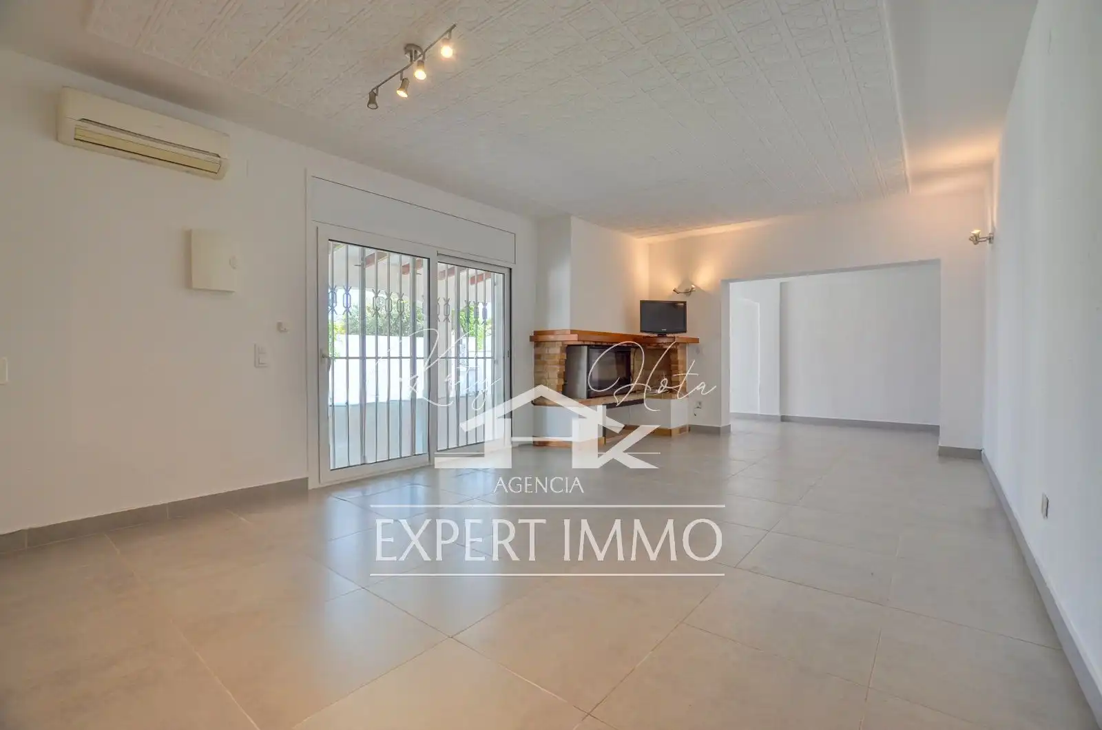 Casa o chalet en venta en Empuriabrava con Calefacción, Jardín privado y Terraza