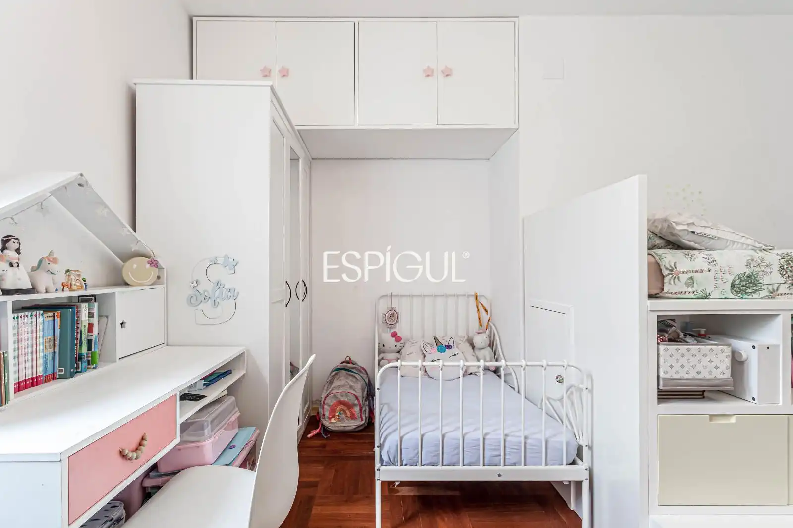 Schlafzimmer von Dachboden zum Verkauf in Madrid mit Klimaanlage, Heizung und Parkett