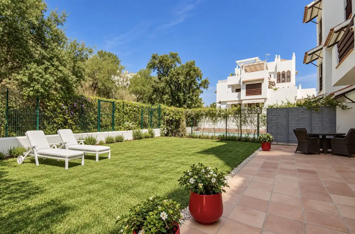 Ground floor with pool for sale in Selwo, imagen 18