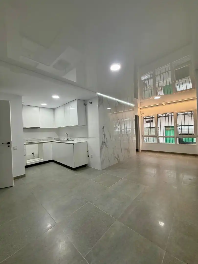 Cocina de Piso en venta en Sagunto / Sagunt con Aire acondicionado y Terraza