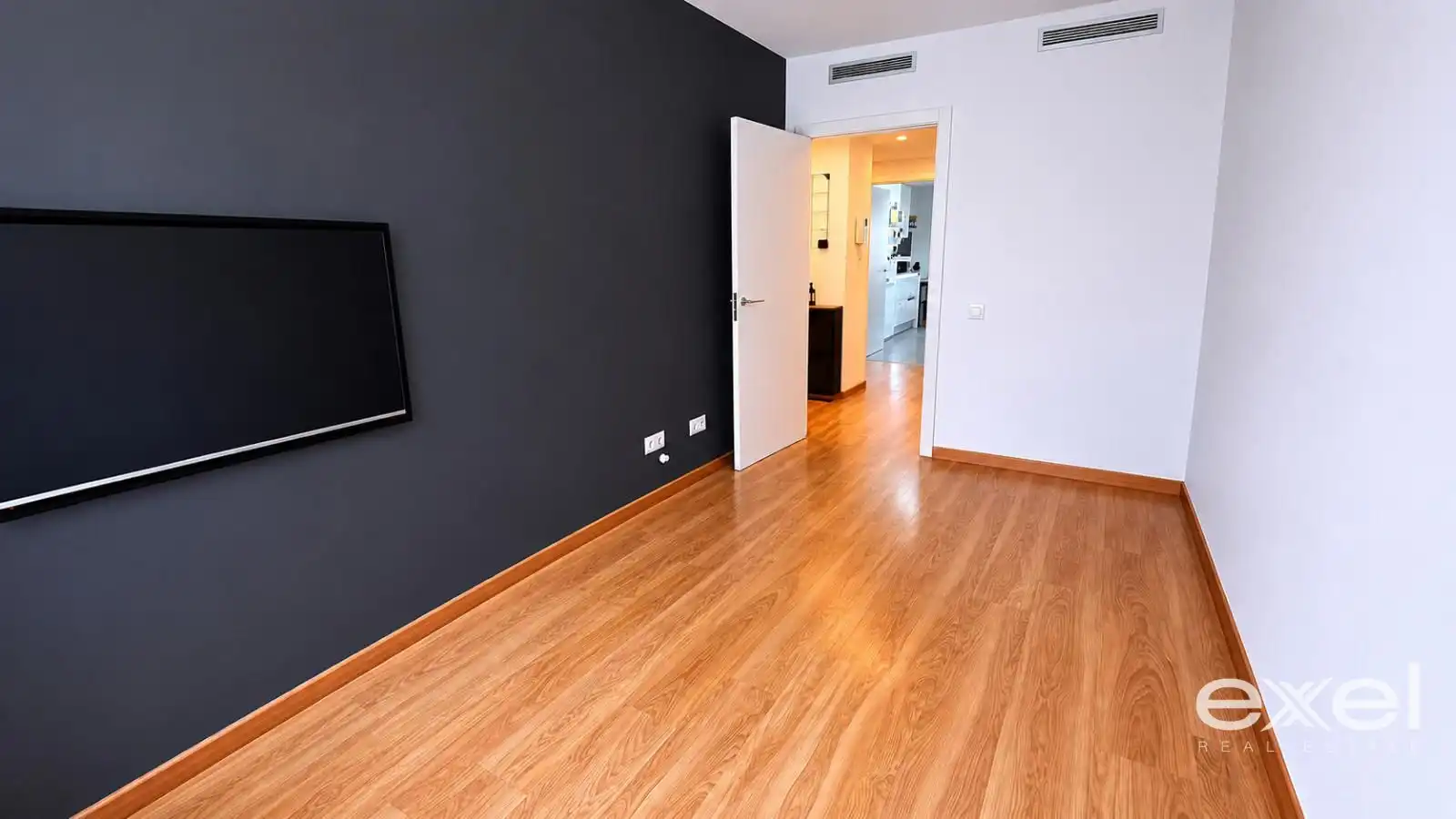 Sala de estar de Piso en venta en Sant Just Desvern con Aire acondicionado, Calefacción y Terraza