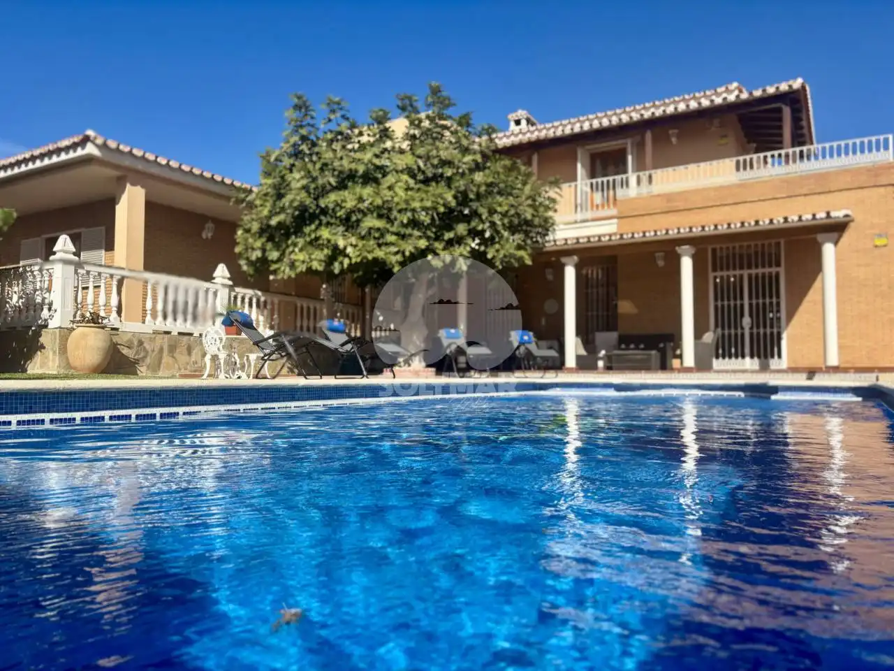 Piscina de Casa o xalet en venda en Vélez-Málaga amb Aire condicionat, Jardí privat i Terrassa