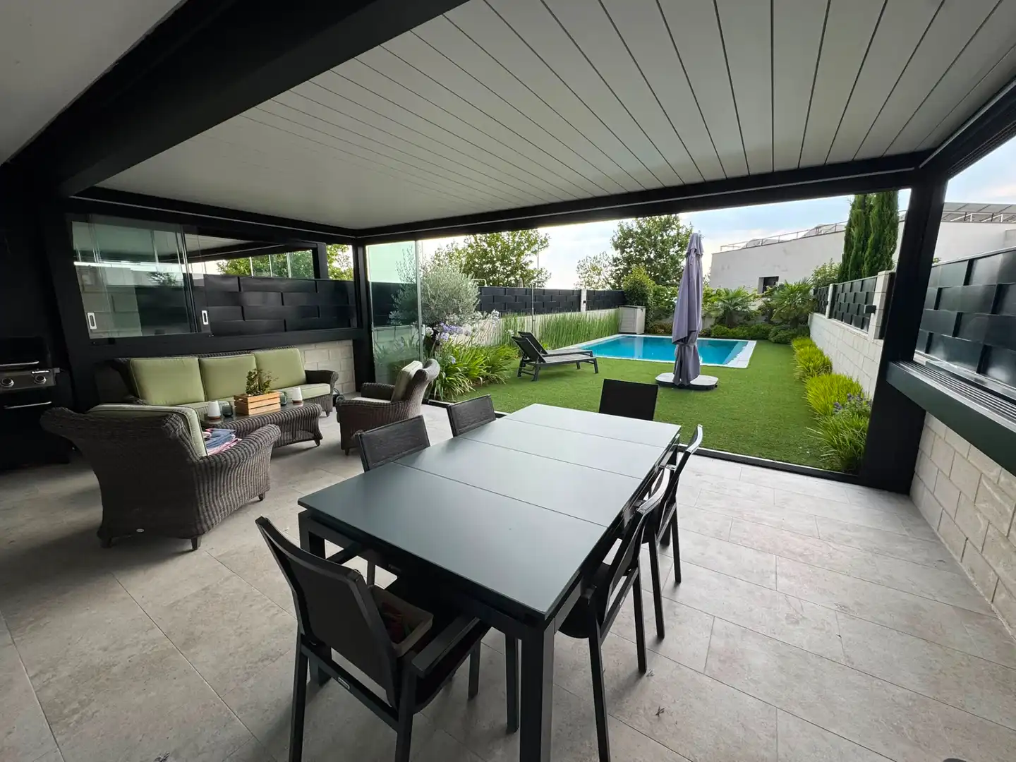 Terrassa de Casa o xalet en venda en Boadilla del Monte amb Calefacció, Jardí privat i Terrassa