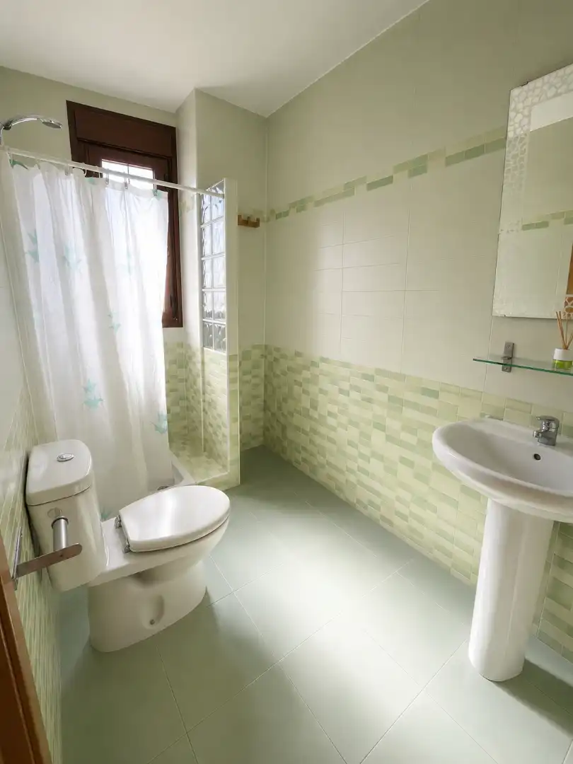 Baño de Piso en venta en Alcázar de San Juan con Trastero