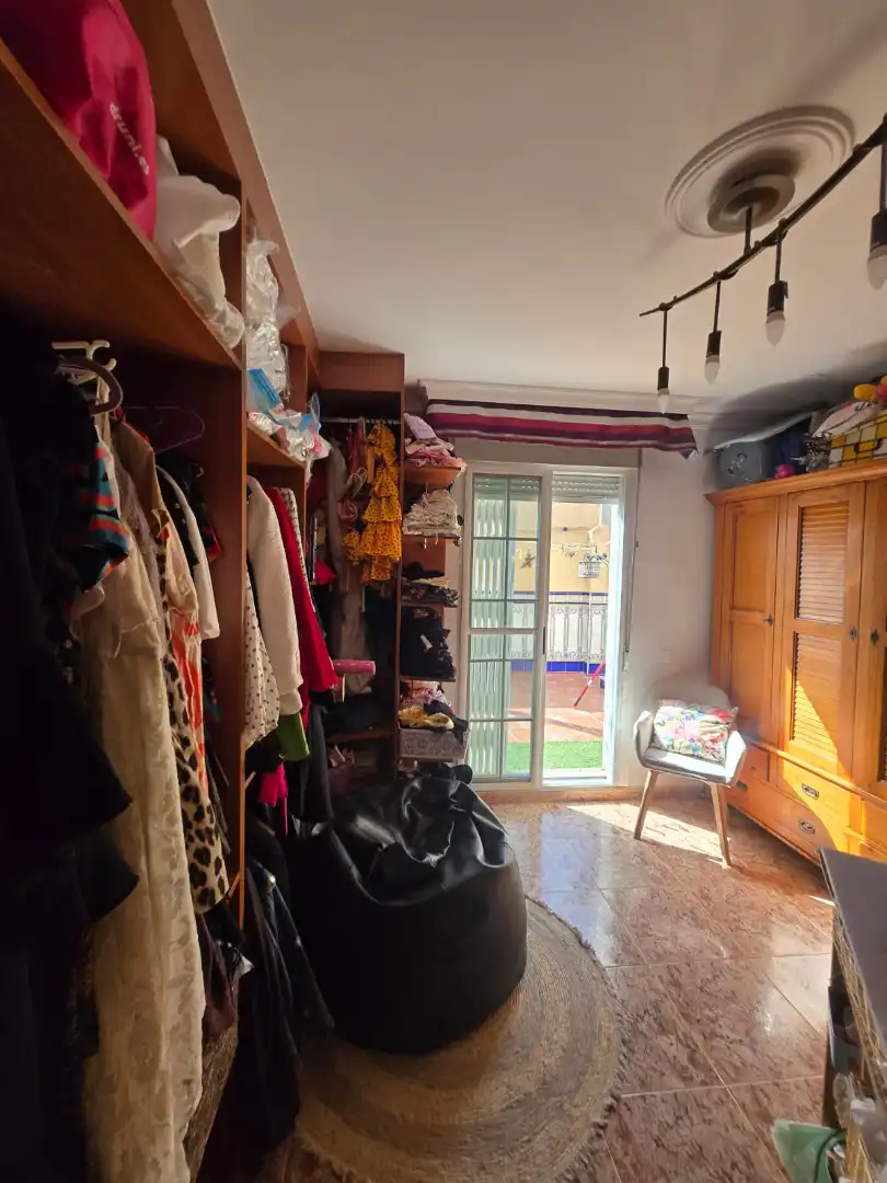 Dormitori de Casa adosada en venda en El Ejido amb Aire condicionat, Terrassa i Piscina