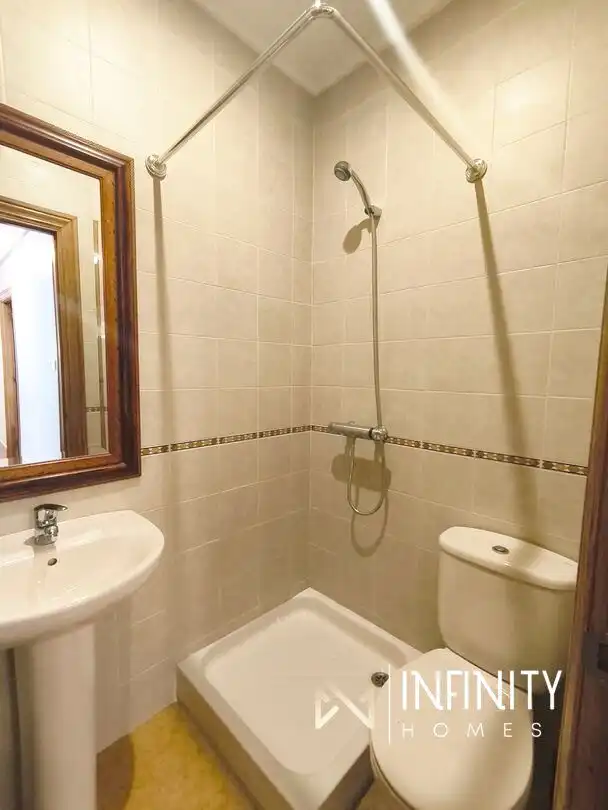 Baño de Piso de alquiler en Bilbao  con Calefacción