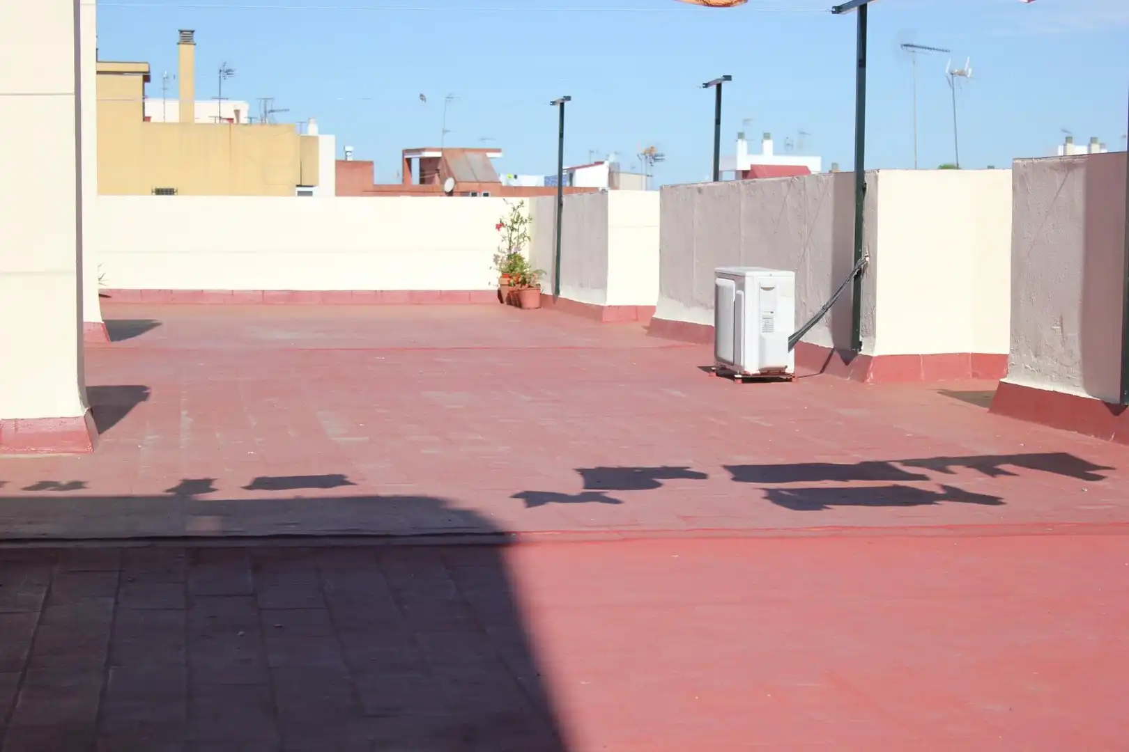 Flat for rent in Calle SAN ANTONIO ABAD, Bellavista