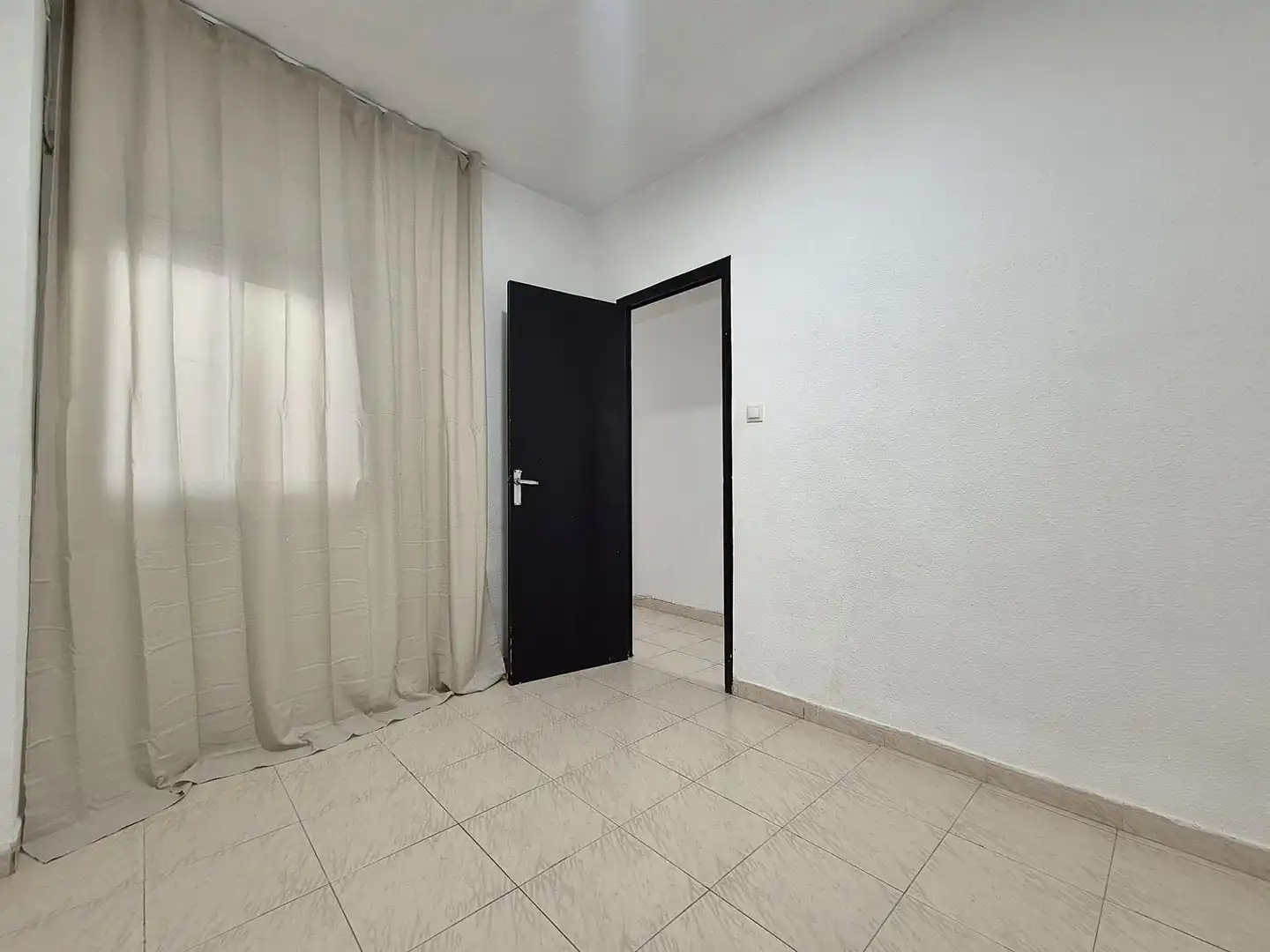 Dormitori de Apartament en venda en Alicante / Alacant amb Aire condicionat i Balcó