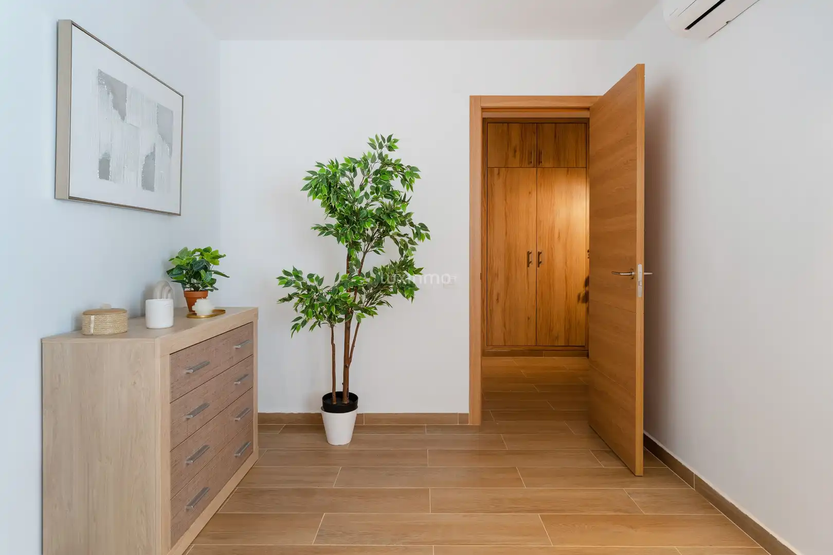 Dachboden zum Verkauf in Jávea / Xàbia mit Klimaanlage, Abstellraum und Balkon