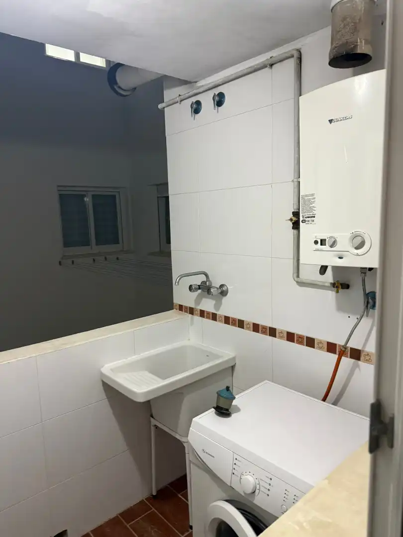 Baño de Piso de alquiler en Alhaurín El Grande con Aire acondicionado, Amueblado y Horno