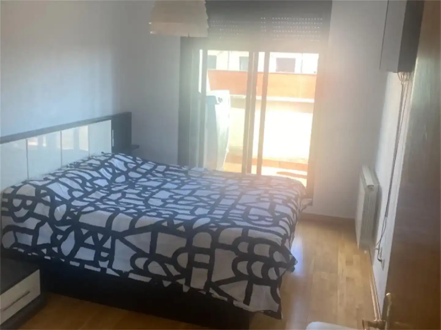Dormitori de Àtic en venda en Arroyo de la Encomienda amb Parquet, Traster i Moblat