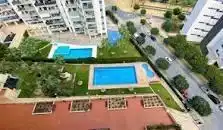 Piscina de Pis de lloguer en Villajoyosa / La Vila Joiosa amb Aire condicionat, Jardí privat i Terrassa