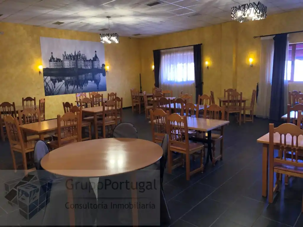 Business premises for transfer in Las Castañeras - Bulevar, imagen 2