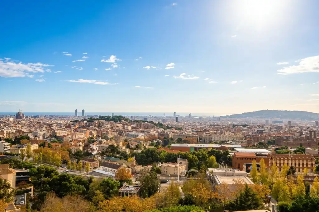 Vista exterior de Casa o xalet en venda en Barcelona amb Calefacció, Terrassa i Traster