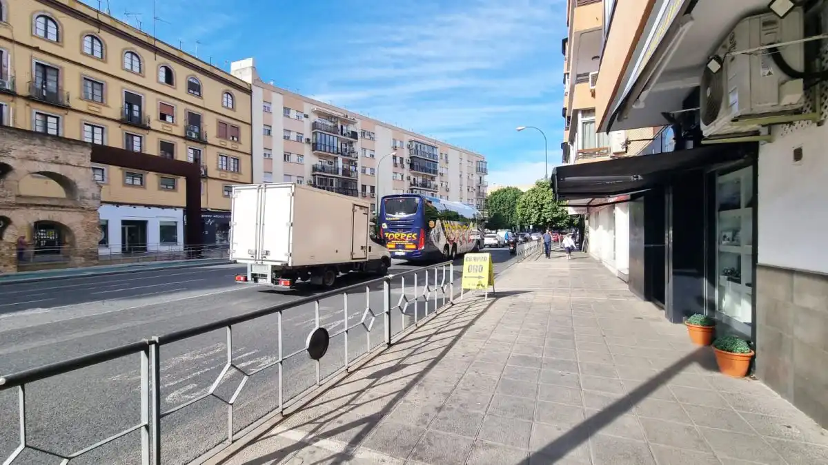 Exterior view of Garage for rent in Sevilla