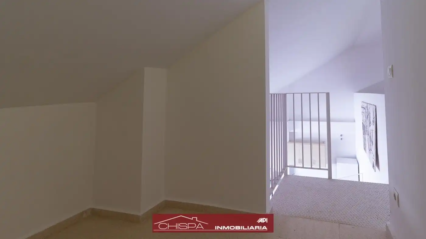 Ático de alquiler en Náquera con Terraza y Trastero
