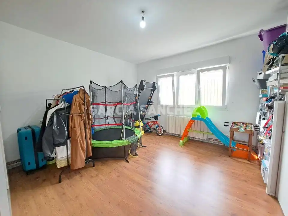 Houses for sale in Boiro  with Private garden, Terrace and Furnished