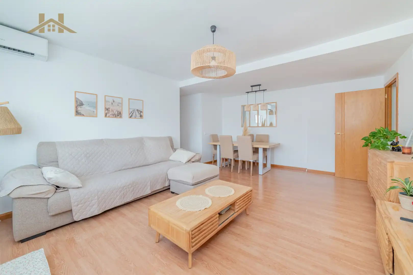 Living room of Flat for sale in Rivas-Vaciamadrid  with Air Conditioner, Heating and Storage room