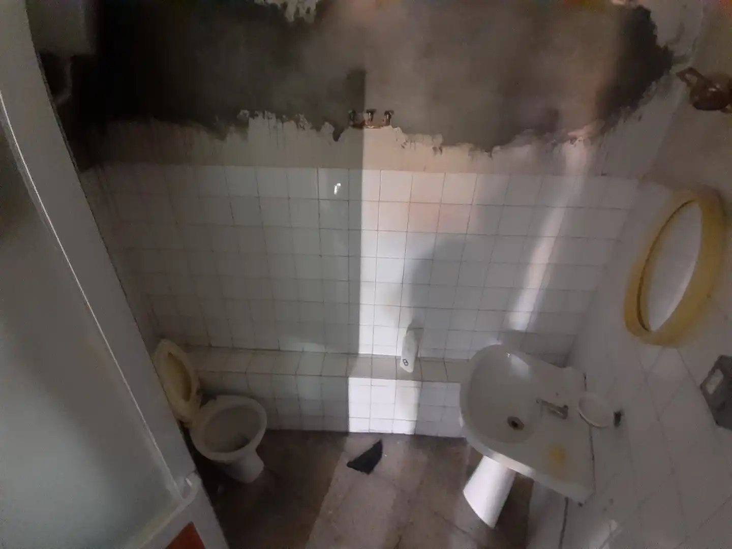 Bany de Casa o xalet en venda en Zamora Capital  amb Calefacció, Terrassa i Traster