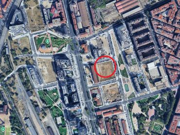 Terreny residencial en venda a Calle de Vicente Ferrer 13A