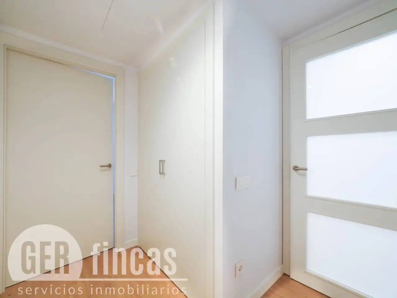 Wohnung zur Miete in Calle Avinyó, Segle XX