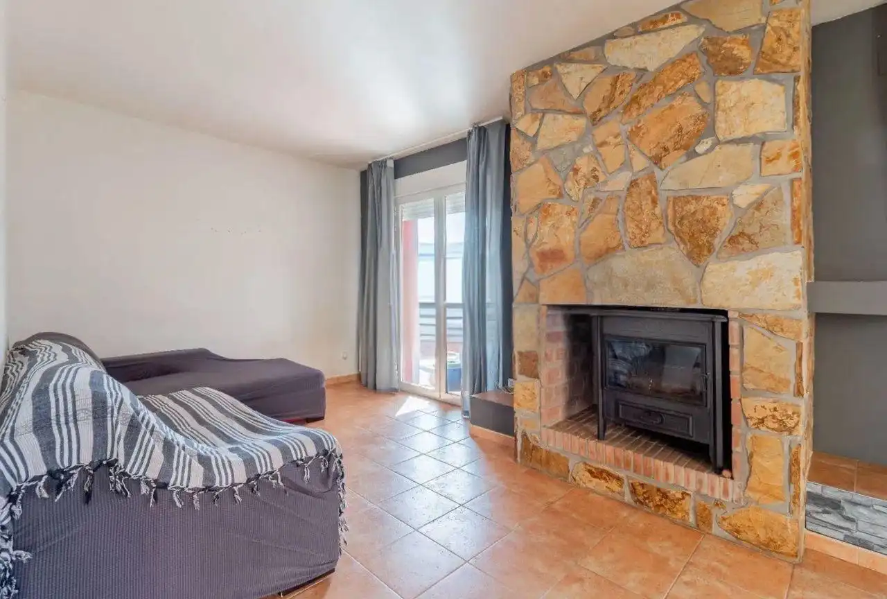 Sala de estar de Casa o chalet en venta en Robledo de Chavela con Aire acondicionado, Calefacción y Jardín privado