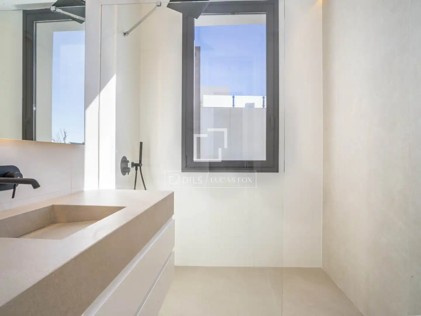 Baño de Casa o chalet en venta en Marbella con Aire acondicionado, Calefacción y Jardín privado