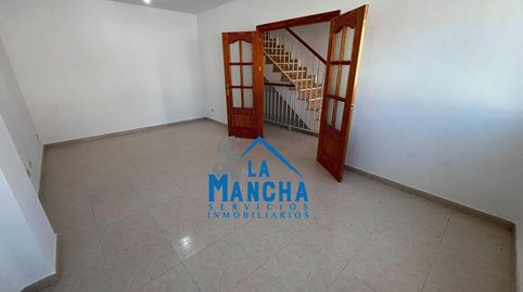 Foto 3 de Casa adosada en venta en Pedanías - Extrarradio, Albacete Capital