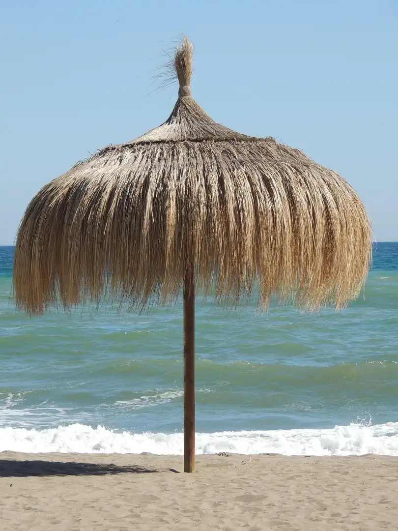 Wohnung zum Verkauf in Torremolinos mit Klimaanlage, Heizung und Privatgarten