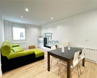 Living room of Flat to rent in Ourense Capital   with Heating, Storage room and Furnished
