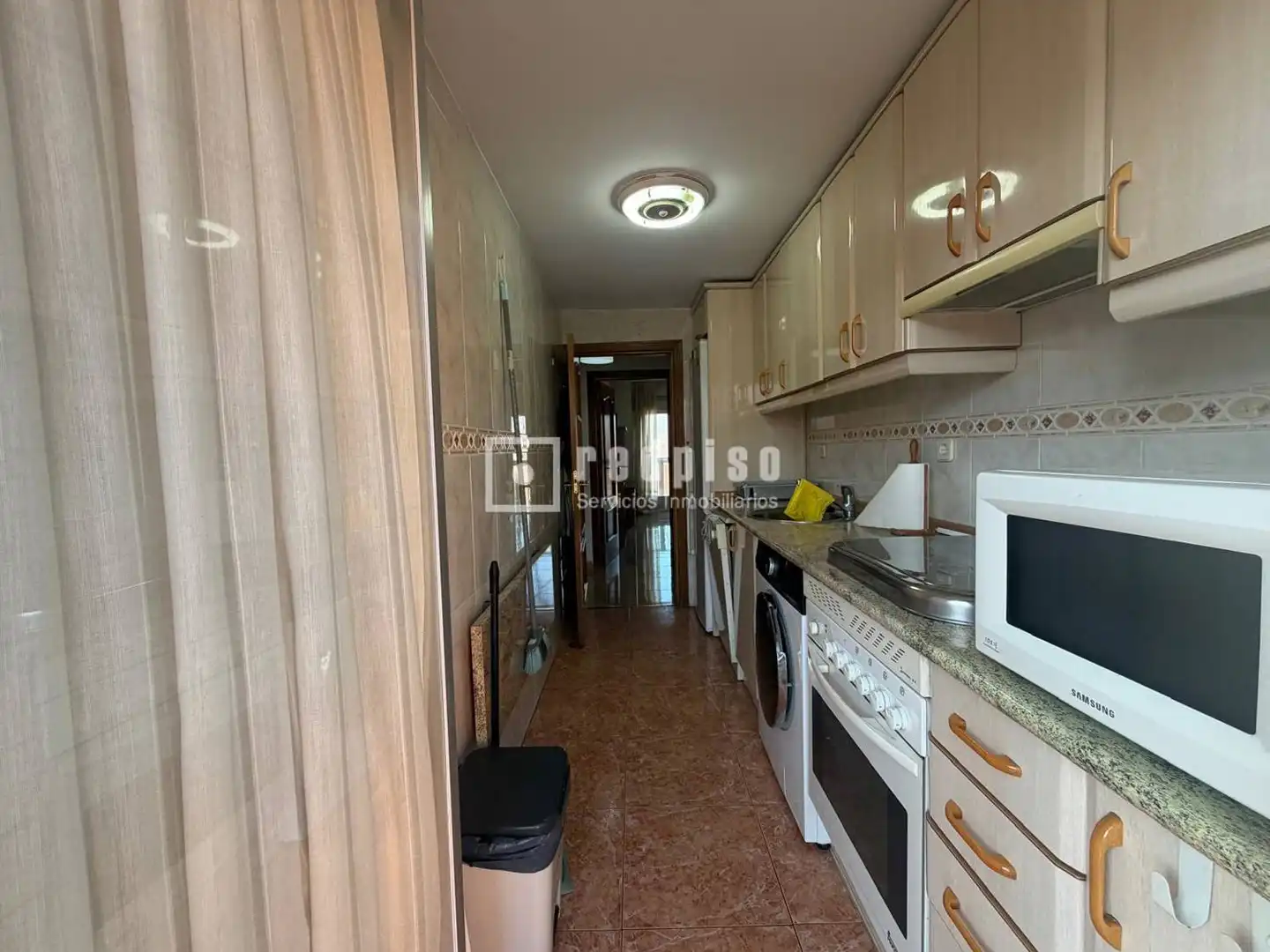 Cuina de Pis en venda en Madrid amb Aire condicionat, Calefacció i Terrassa