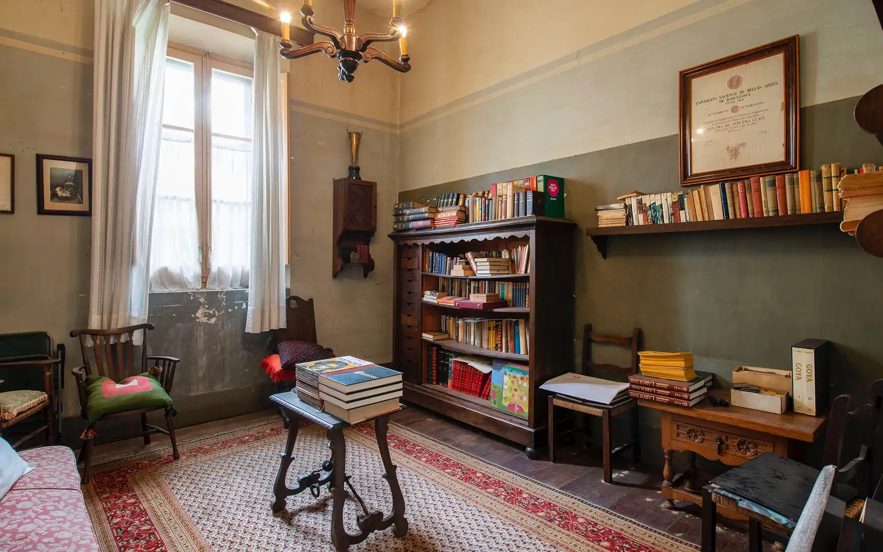 Sala de estar de Casa o chalet en venta en Figueres con Aire acondicionado, Jardín privado y Terraza