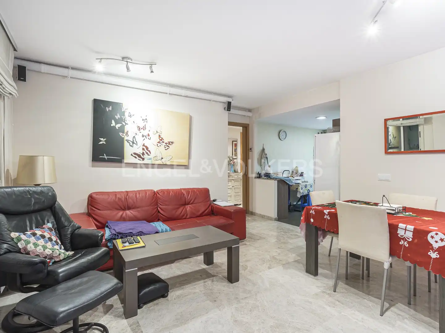 Sala d'estar de Pis en venda en Barcelona amb Calefacció, Parquet i Terrassa