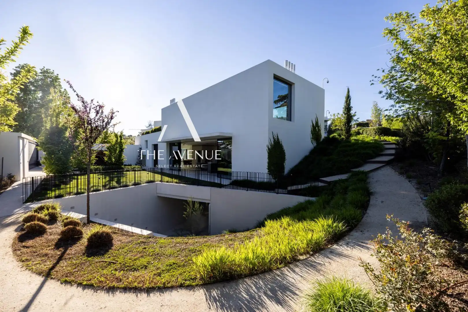 Exterior view of Houses for sale in Pozuelo de Alarcón  with Heating and Swimming Pool